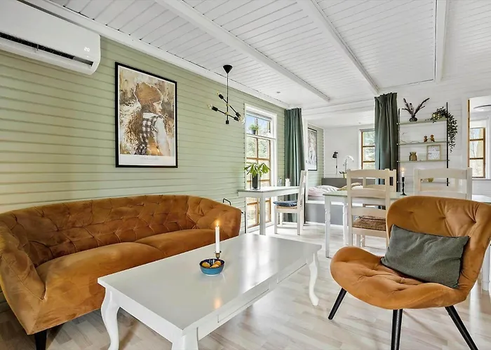 Lf14163-roslev-kybehuse-3 Roslev